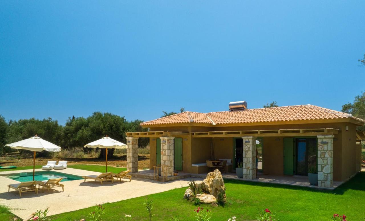 Terra Oleana Cottages Vasilikí Exteriör bild