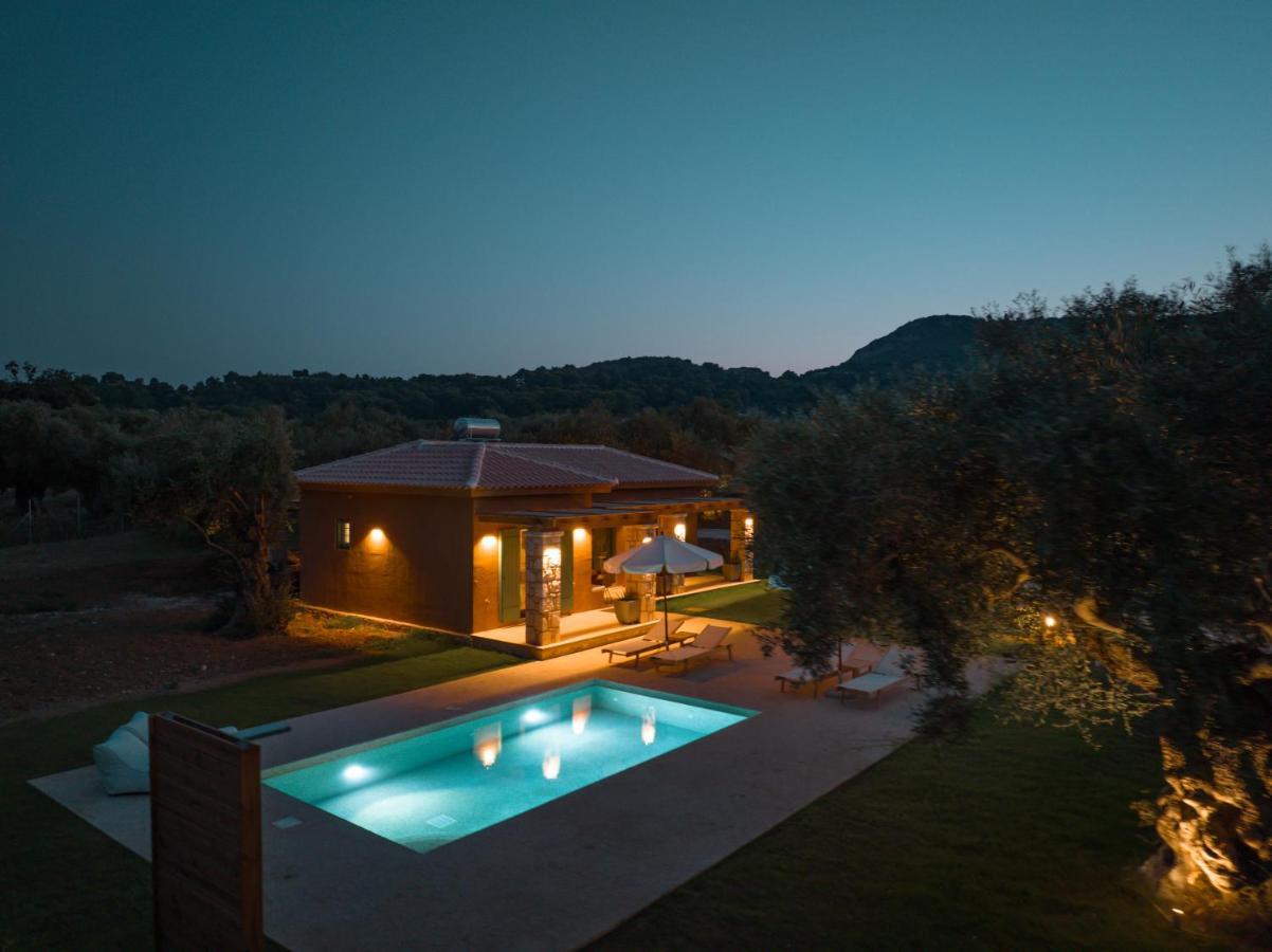 Terra Oleana Cottages Vasilikí Exteriör bild